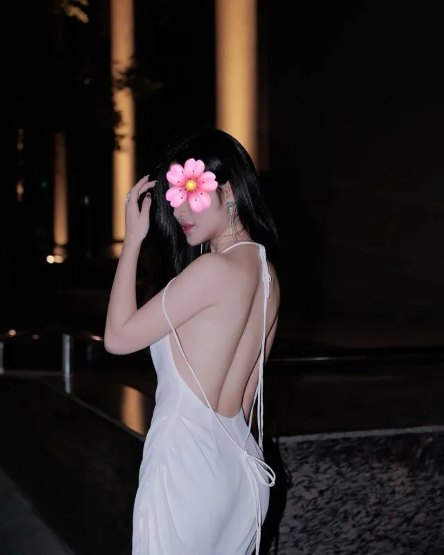 Em Gái Ngoan sale mỹ phẩm khu Xã Đàn - Gái gọi 777