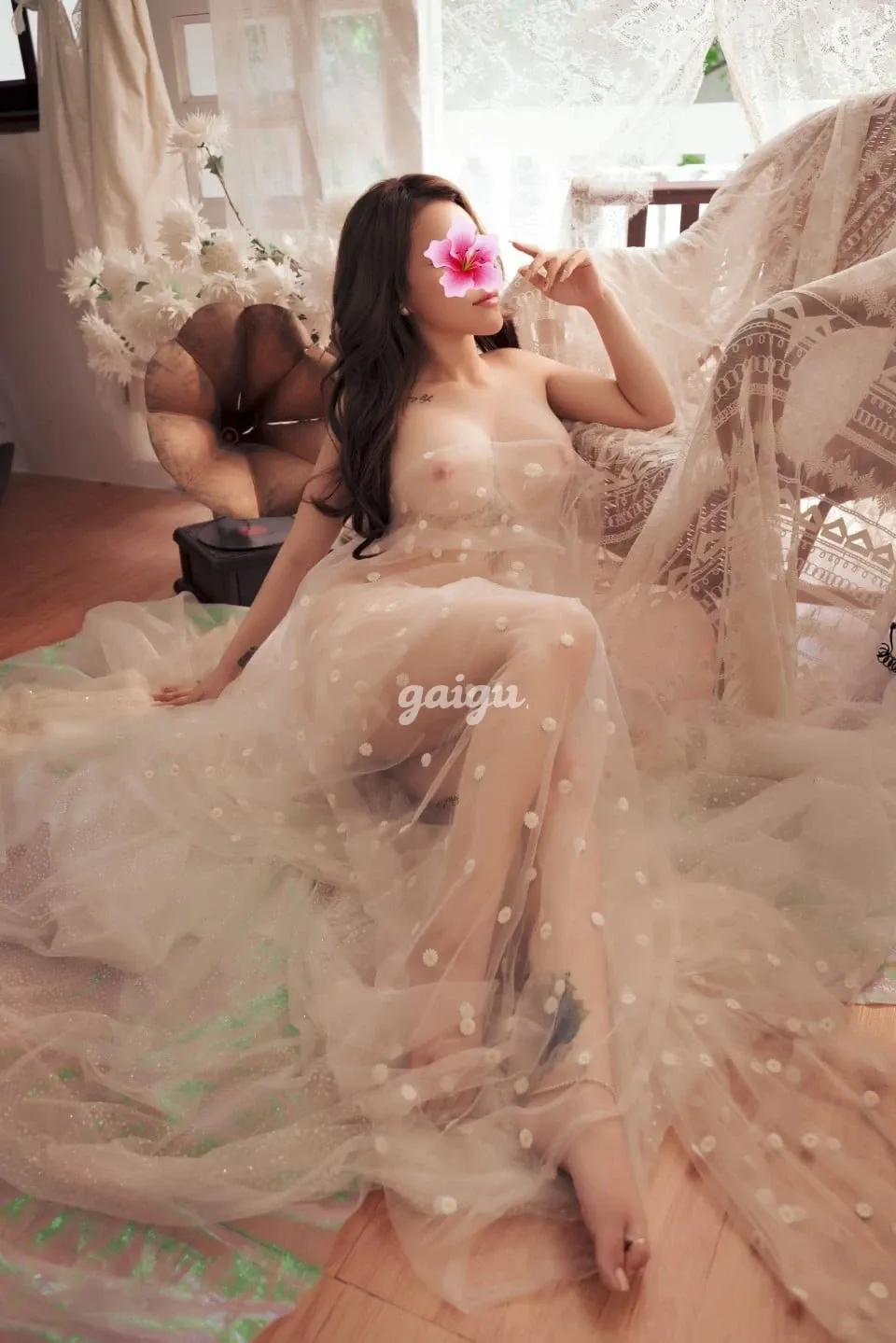 Hotgirl Miền Tây Mặt Cực Tây Body Cực Chuẩn - Gái gọi 777