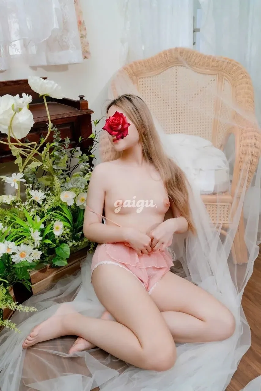 LINH ANH CHUẨN 2005 XINH SANG - BODY TUYỆT MỸ- LÀM TÌNH CỰC ĐỈNH-CHUẨN CẦN THƠ-VẾU ĐEP - Gái gọi 777