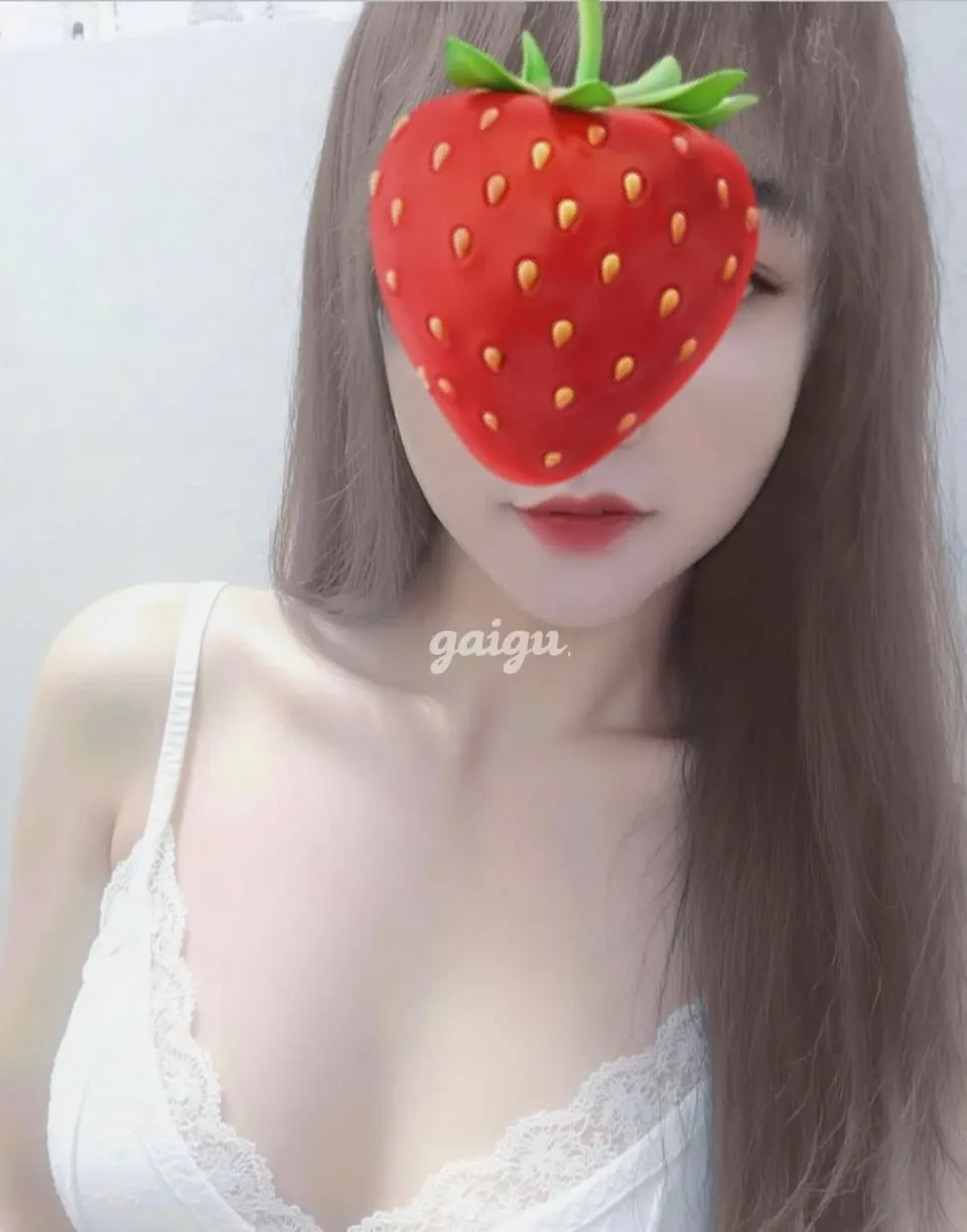 Tiểu  vy Cô bé 2003  cực kỳ xinh đẹp và đáng yêu - Gái gọi 777