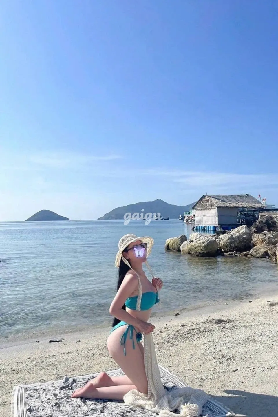 Hàng Cao Cấp  Bé Sam  Hot Girl Sài Thành Bím Múp Vú Ngon - Gái gọi 777