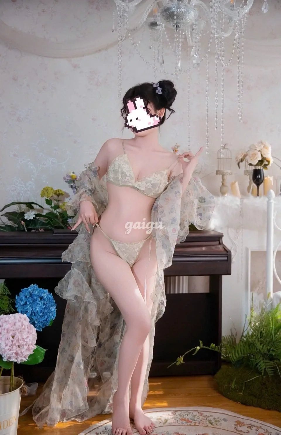 QUỲNH NHƯ  Mặt Xinh Xắn Dễ Thương Dáng Ngon Mới Vào Nghề - Gái gọi 777