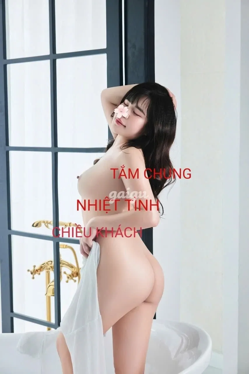 THƯƠNG DÂM  XINH XẮN BODY NÓNG BỎNG LÀM TÌNH DÂM NHƯ PHIM SEX MỸ CỰC SƯỚNG