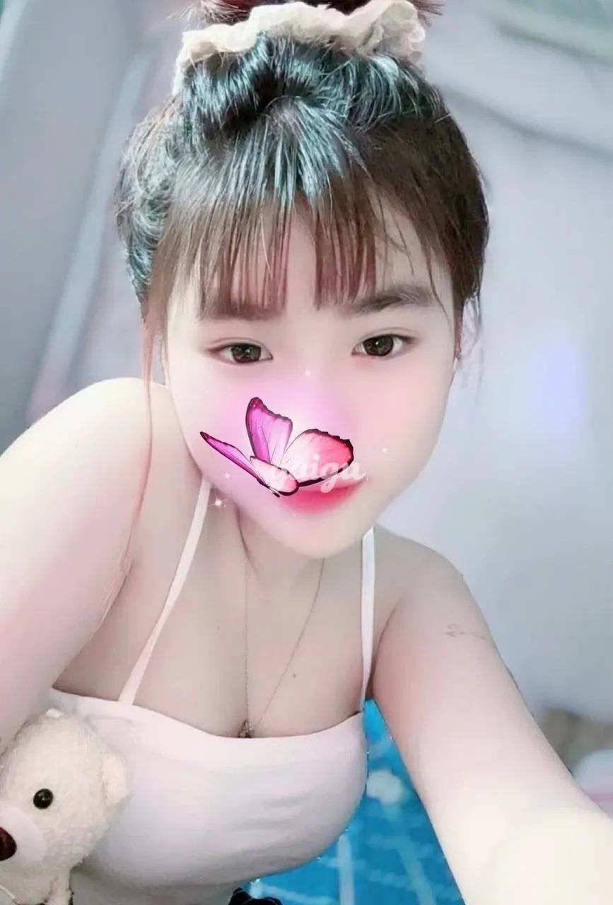 Gái gọi 777 - Bé Nấm-em hàng siêu non tơ ngây thơ hấp dẫn