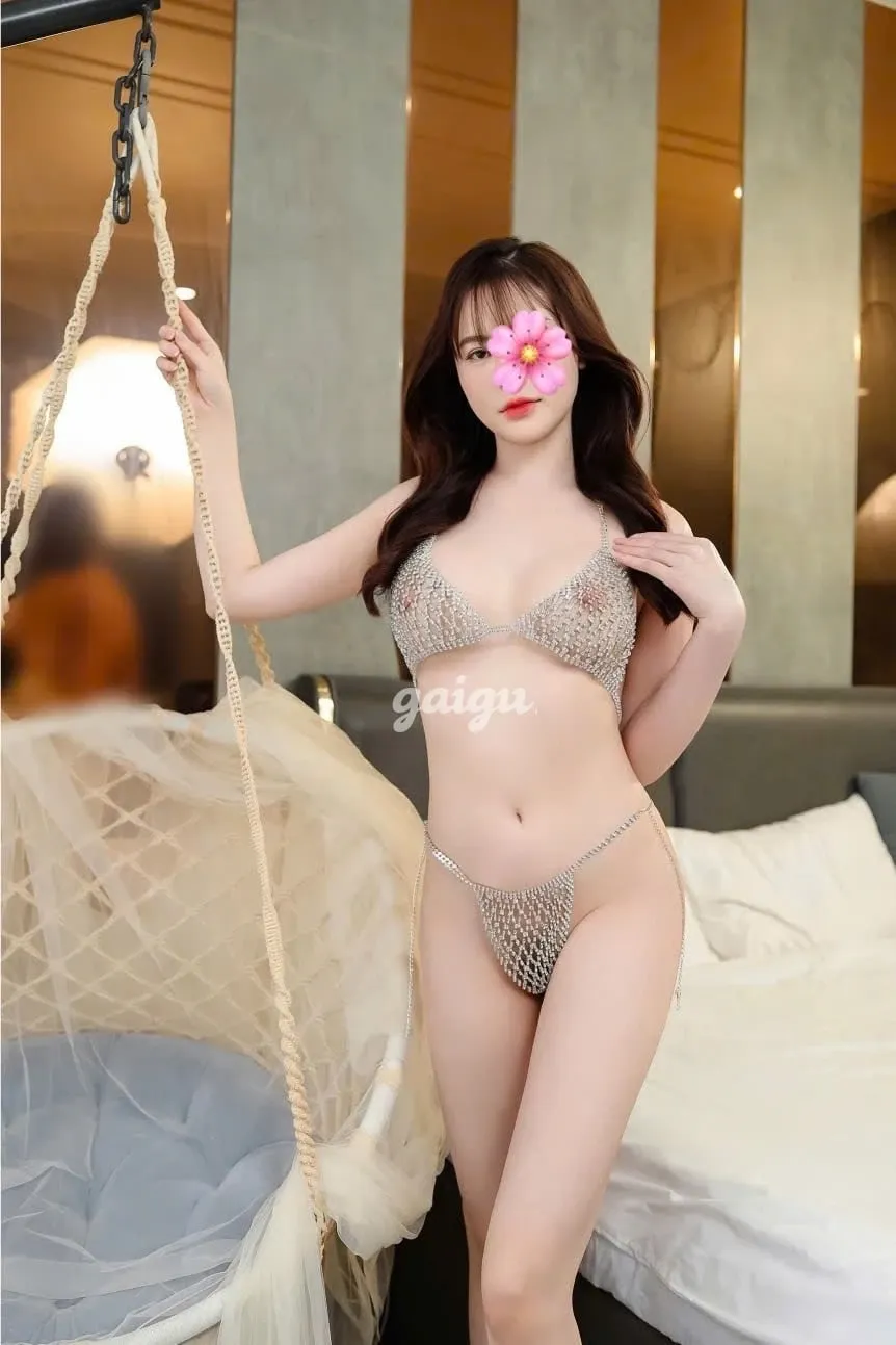 Hot Teen 2k Linh Nhi Baby trẻ trung xinh vú bím xinh sexy quyến rũ - Gái gọi 777