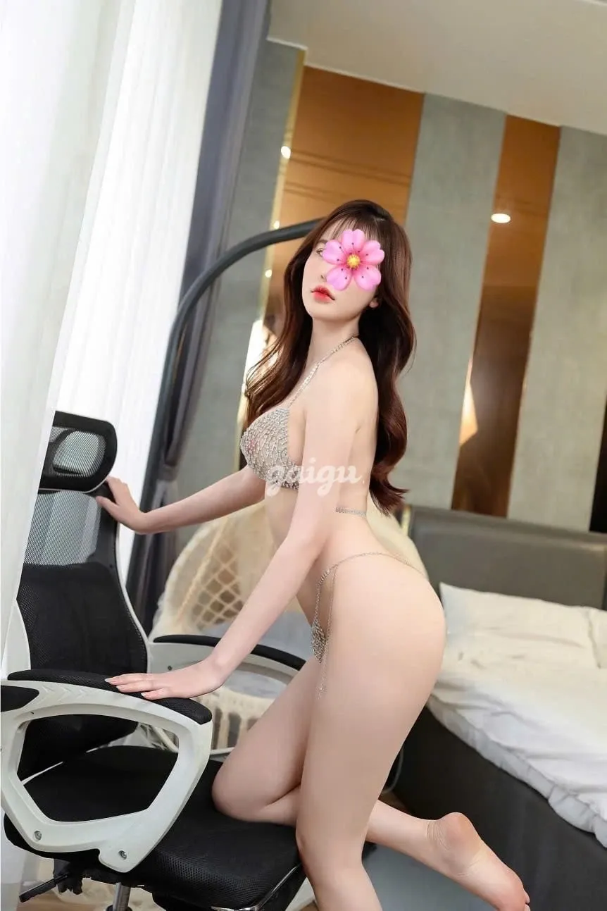 Hot Teen 2k Linh Nhi Baby trẻ trung xinh vú bím xinh sexy quyến rũ - Gái gọi 777