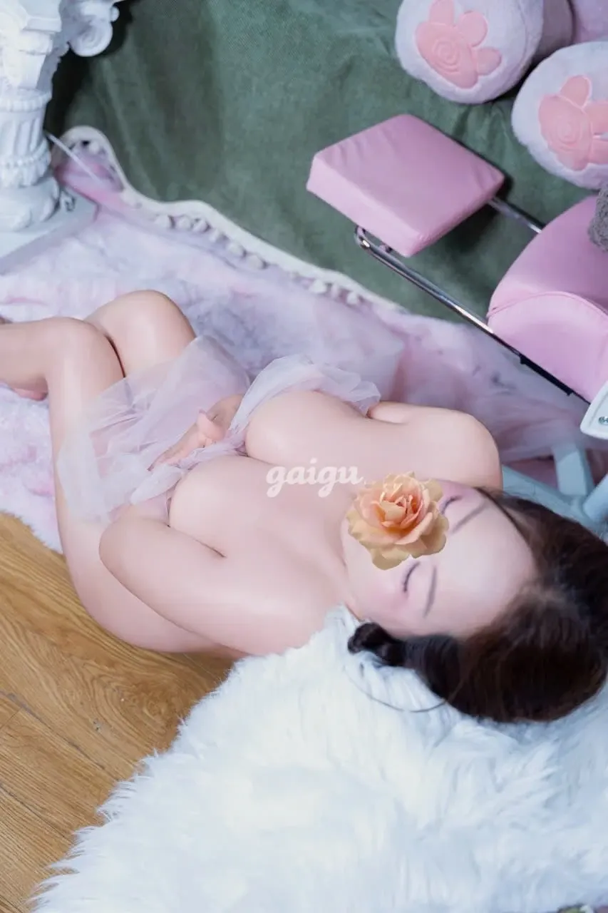 Thu HàCưng ChiềuChu ĐáoNắc Quá ĐãDâmTận Tình - Gái gọi 777