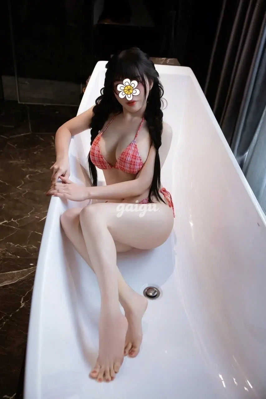 Tiểu Kỳ Thần Dâm Some 2 Nam 1 nữCIA - Gái gọi 777