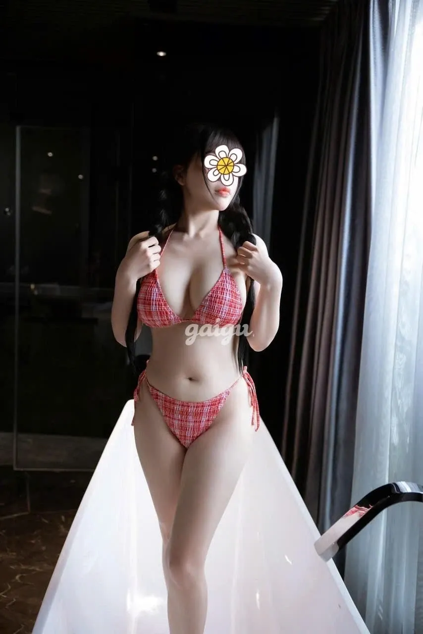 Tiểu Kỳ Thần Dâm Some 2 Nam 1 nữCIA - Gái gọi 777