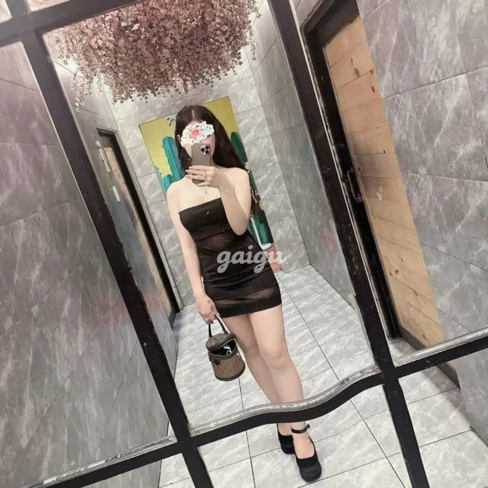 HUYỀN MY  NHẸ NHÀNG TÌNH CẢM YÊU CHIỀU NHƯ NGƯỜI YÊU