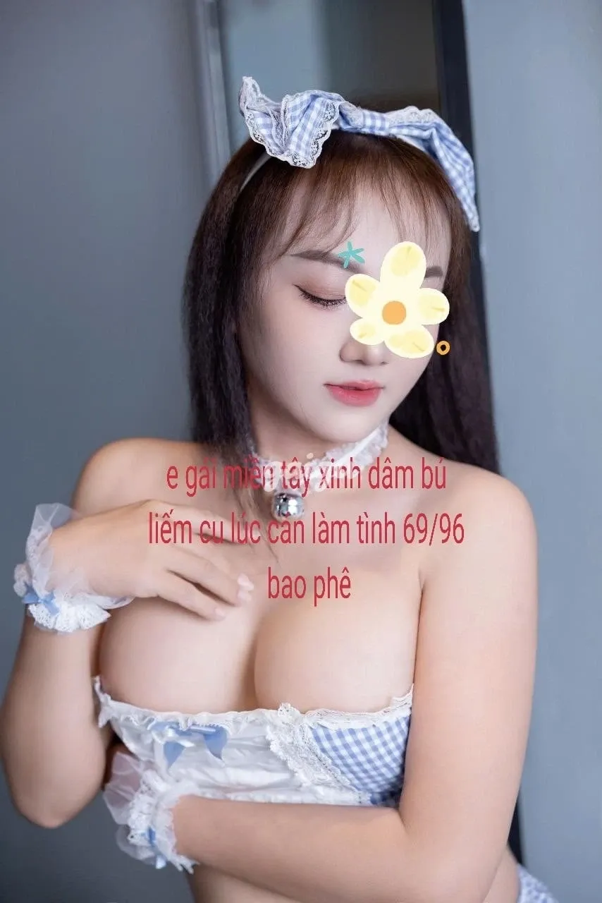 NHÃ NHI_ XINH XẮN_ BÚ CU LÚC CÁN _ ĐÁ BI LIẾM CỘT CUỒNG NHIỆT _CHIỀU KHÁCH NHƯ NGƯỜI YÊU