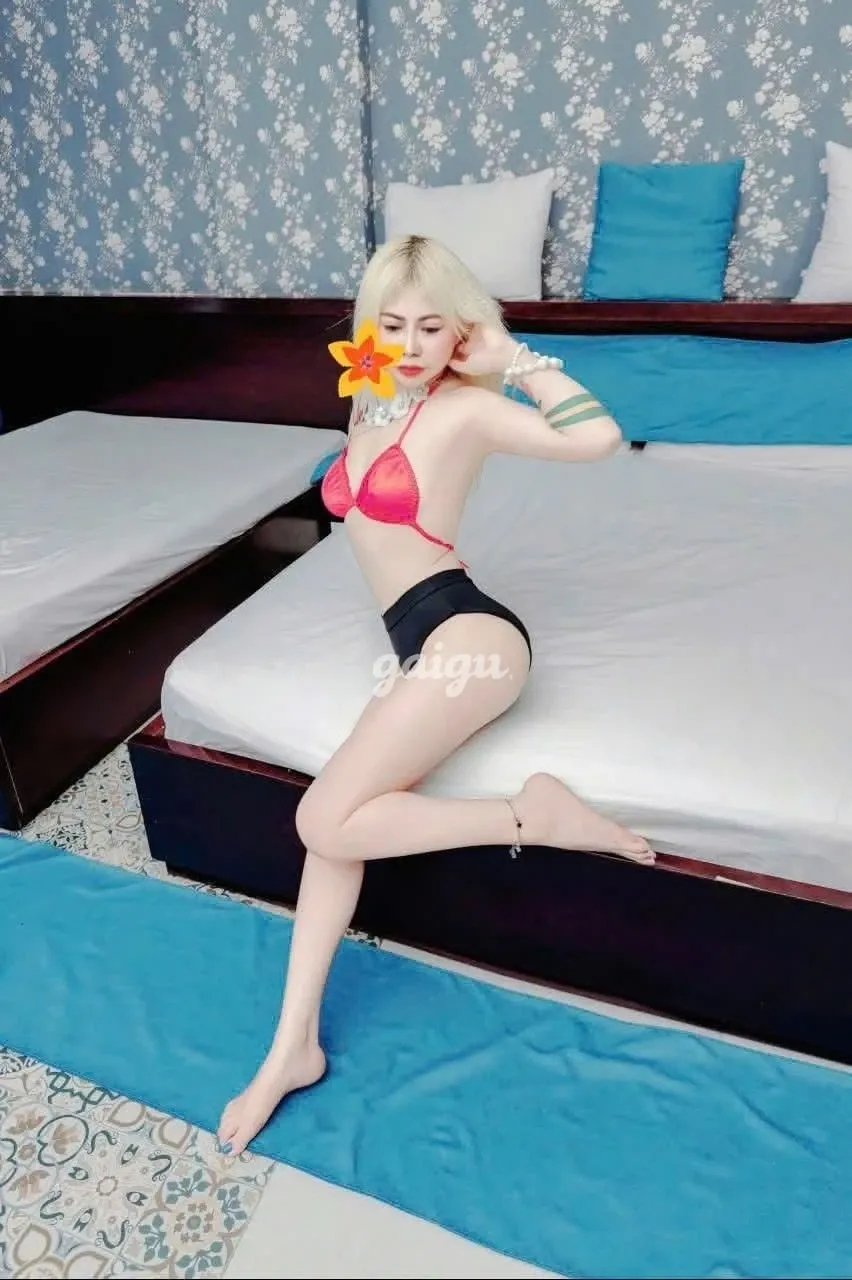 NHẬT LAM ANH   CIA _ LỖ NHỊ LIẾM LÁP TOÀN THÂN CỰC SƯỚNG - Gái gọi 777