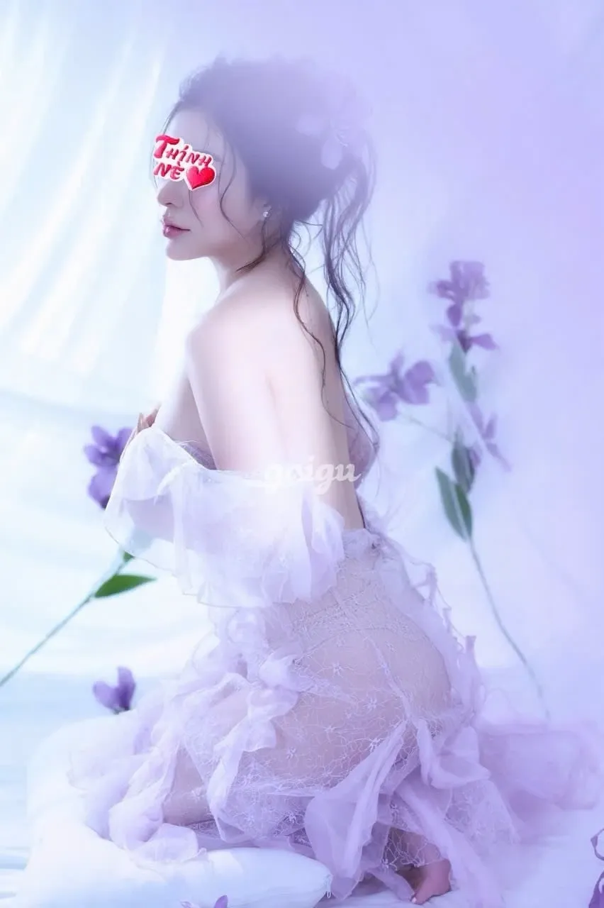 Quỳnh Như Nuru - Hàng Mới Mặt Dâm Thân Hình Bốc Lửa Vô Cùng Quyến Rũ - Gái gọi 777