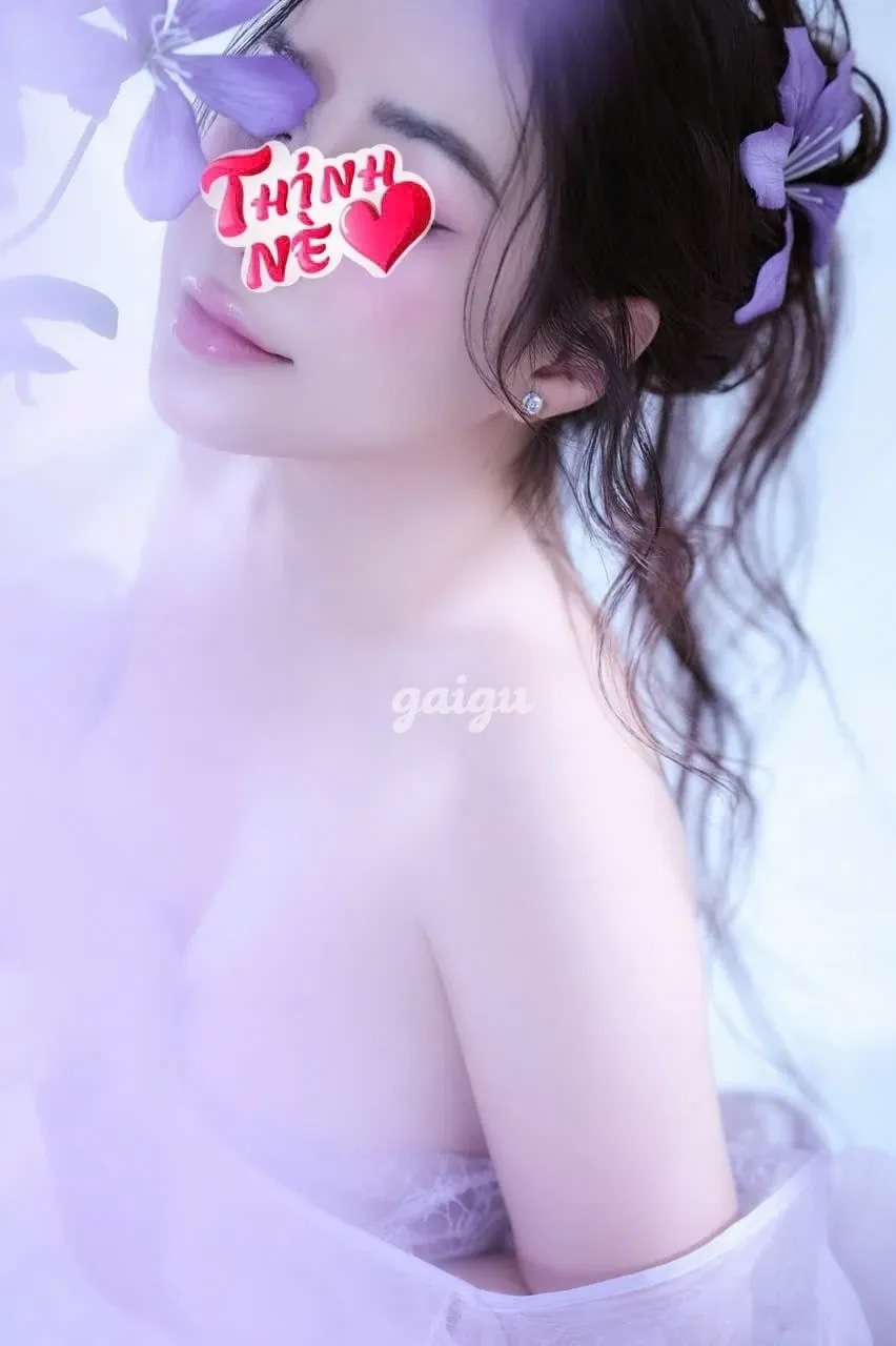 Quỳnh Như Nuru - Hàng Mới Mặt Dâm Thân Hình Bốc Lửa Vô Cùng Quyến Rũ - Gái gọi 777