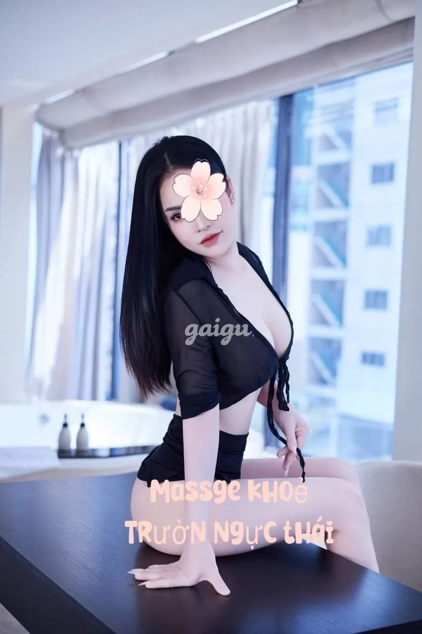 BÉ KẸO MIỀN TÂYNUỘT NÀ GỢI CẢM