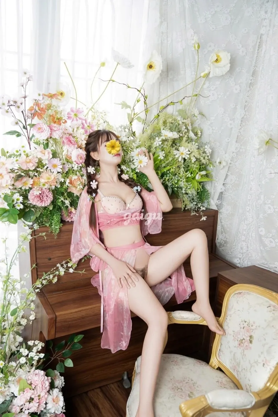 NewBé Ngọc LanNhiệt Tình Và Mộc MặcQuá Yêu Chiều - Gái gọi 777